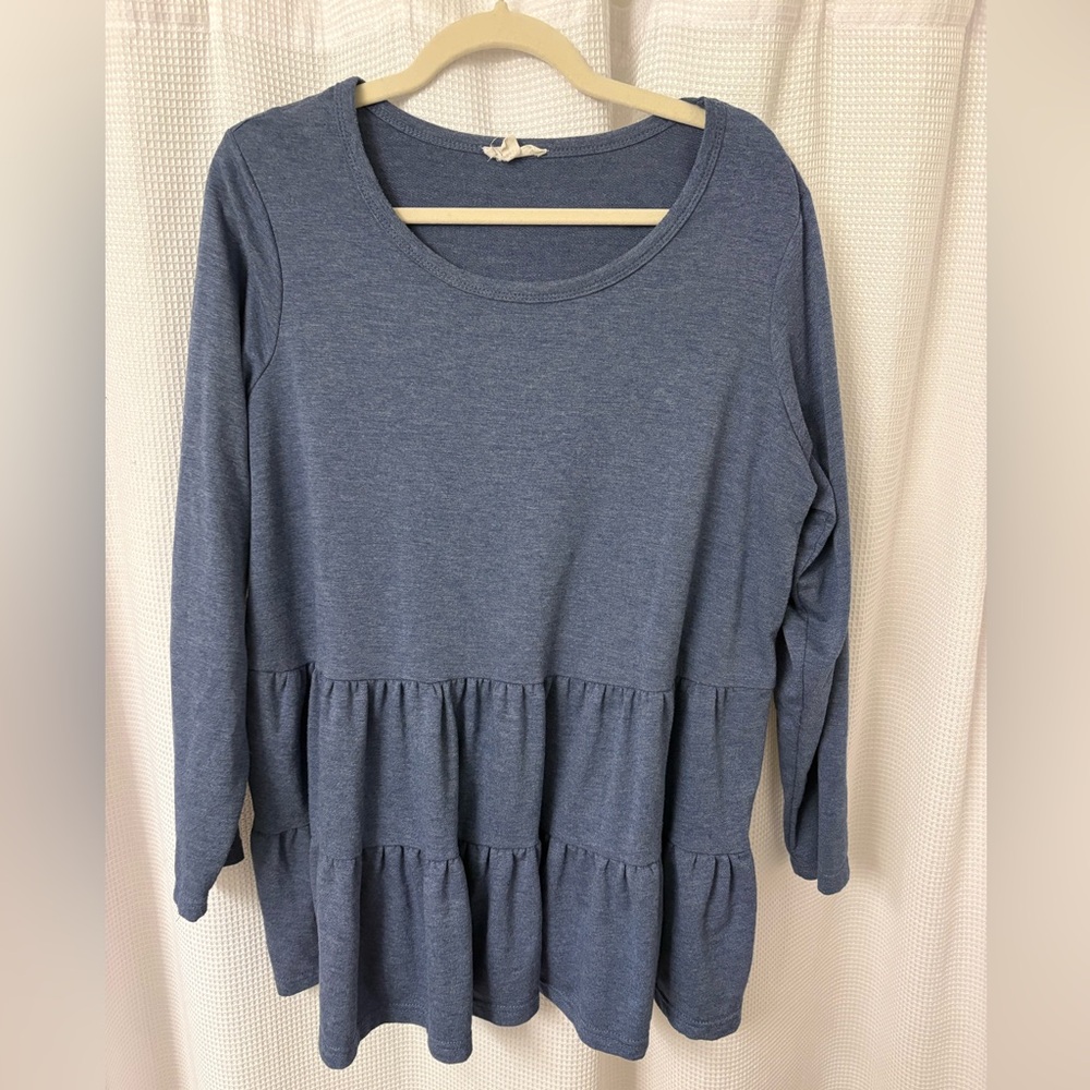 Women's Blue Tiered Long Sleeve Top